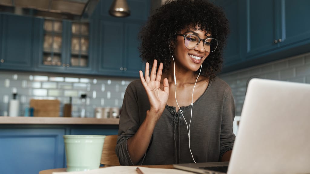 How to Be Rich in 2025: The Best Side Hustles and Money Making Strategies